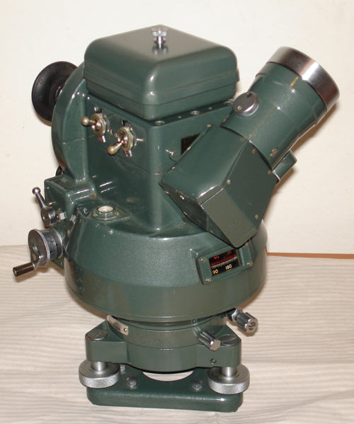 rear side of a Clarkson produced SM1 pilot balloon theodolite