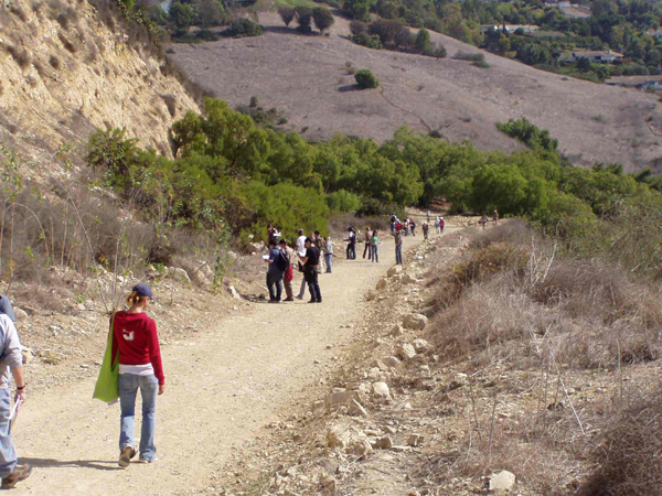 [ photograph of GEOG 442 class field trip to Palos Verdes, F/07 ]