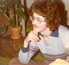 [ John J. Rodrigue listening to Dick Peet's talk at Dave Hornbeck's 
apartment, January, 1977 ]